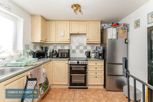 Kitchen- click for photo gallery